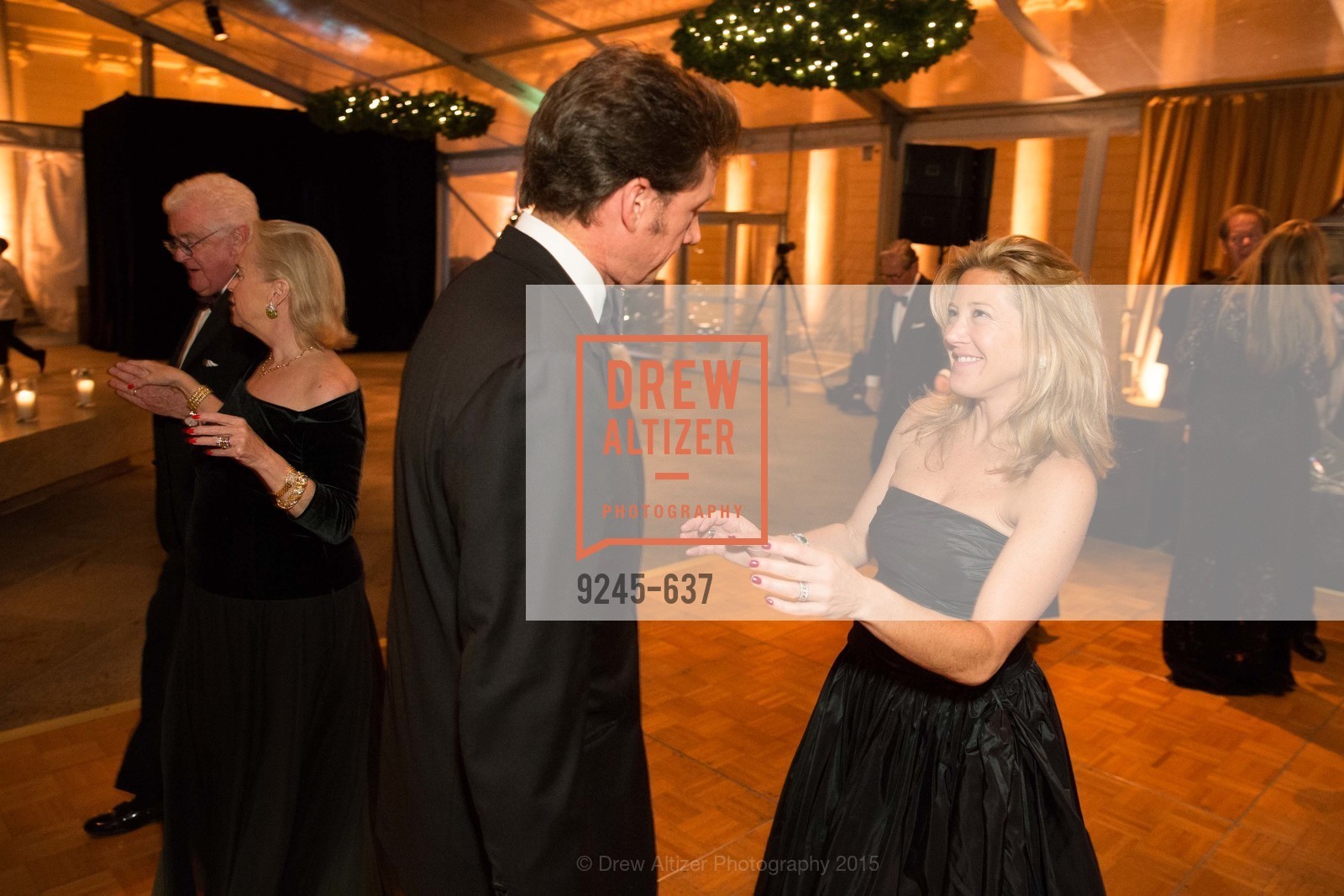Kathryn Lasater, AN ELEGANT EVENING Presented by the Fine Arts Museums of San Francisco, Legion of Honor, Court of Honor. 100 34th Ave, December 8th, 2015,Drew Altizer, Drew Altizer Photography, full-service agency, private events, San Francisco photographer, photographer california