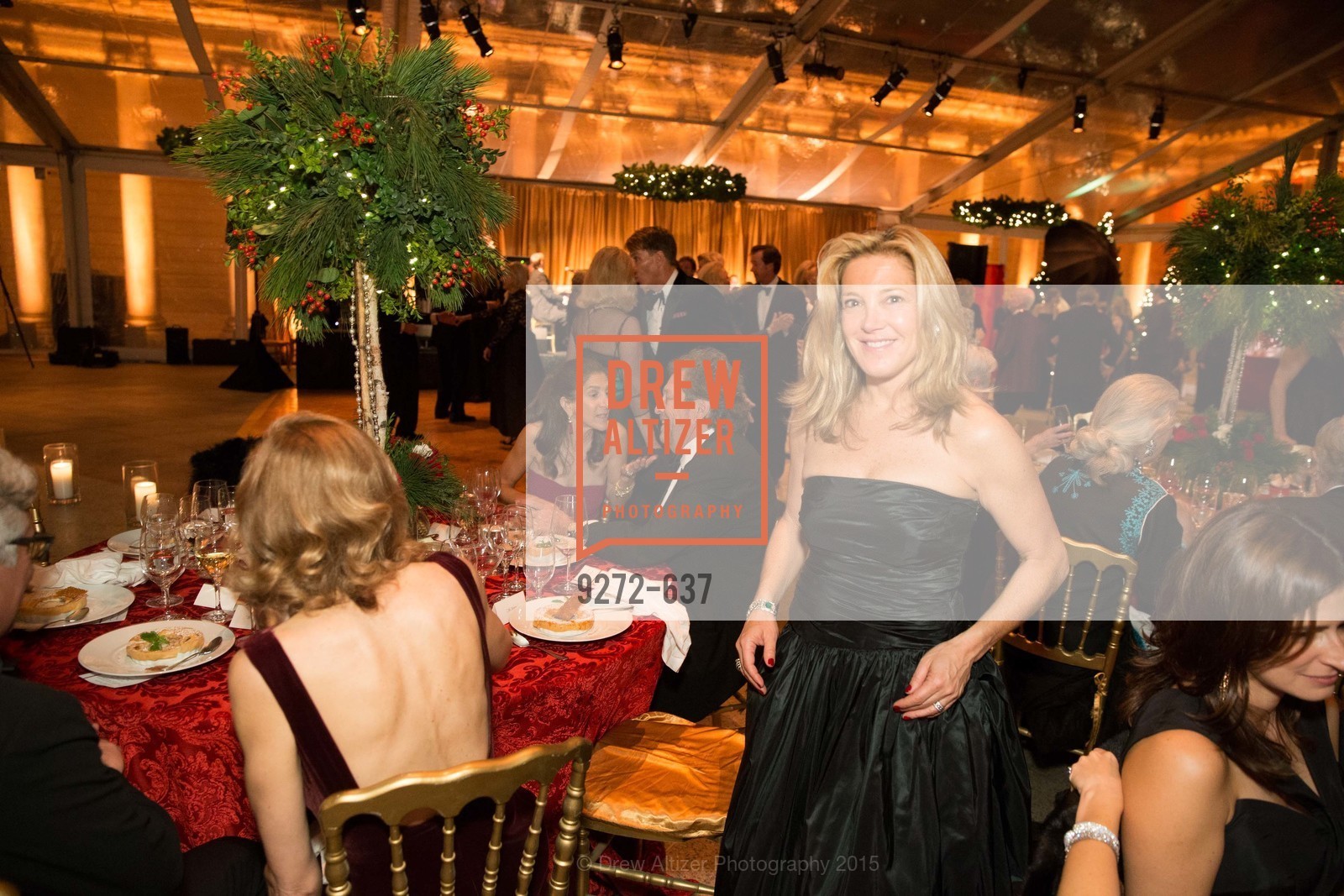 Kathryn Lasater, AN ELEGANT EVENING Presented by the Fine Arts Museums of San Francisco, Legion of Honor, Court of Honor. 100 34th Ave, December 8th, 2015,Drew Altizer, Drew Altizer Photography, full-service agency, private events, San Francisco photographer, photographer california