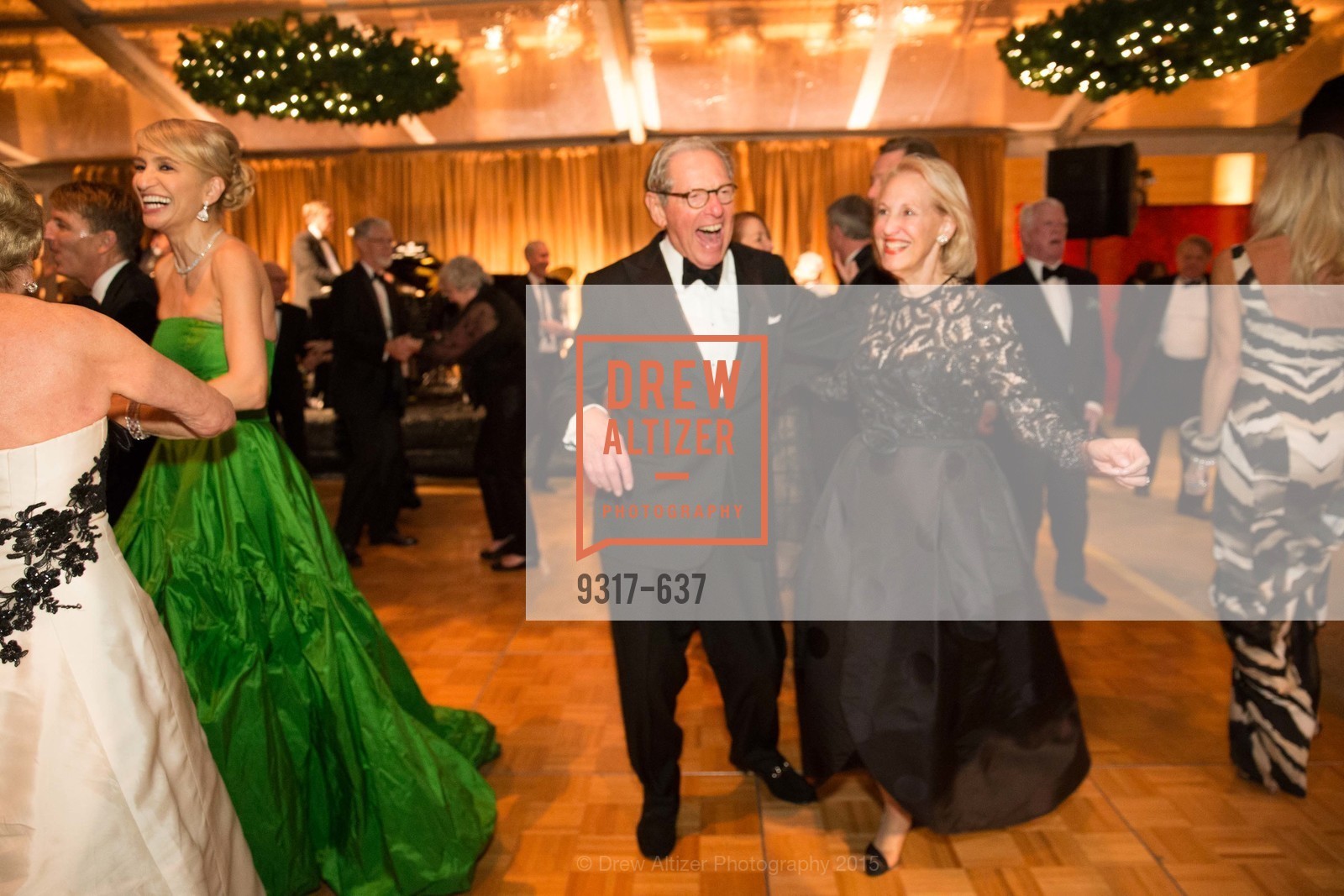 Bob Leitstein, Alex Leitstein, AN ELEGANT EVENING Presented by the Fine Arts Museums of San Francisco, Legion of Honor, Court of Honor. 100 34th Ave, December 8th, 2015,Drew Altizer, Drew Altizer Photography, full-service agency, private events, San Francisco photographer, photographer california