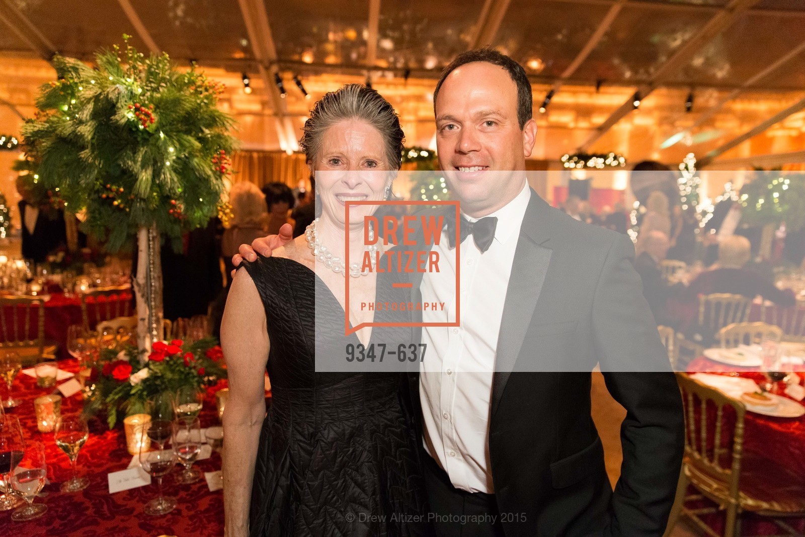 Meriwether McGettigan, Alex Fisher, AN ELEGANT EVENING Presented by the Fine Arts Museums of San Francisco, Legion of Honor, Court of Honor. 100 34th Ave, December 8th, 2015,Drew Altizer, Drew Altizer Photography, full-service agency, private events, San Francisco photographer, photographer california