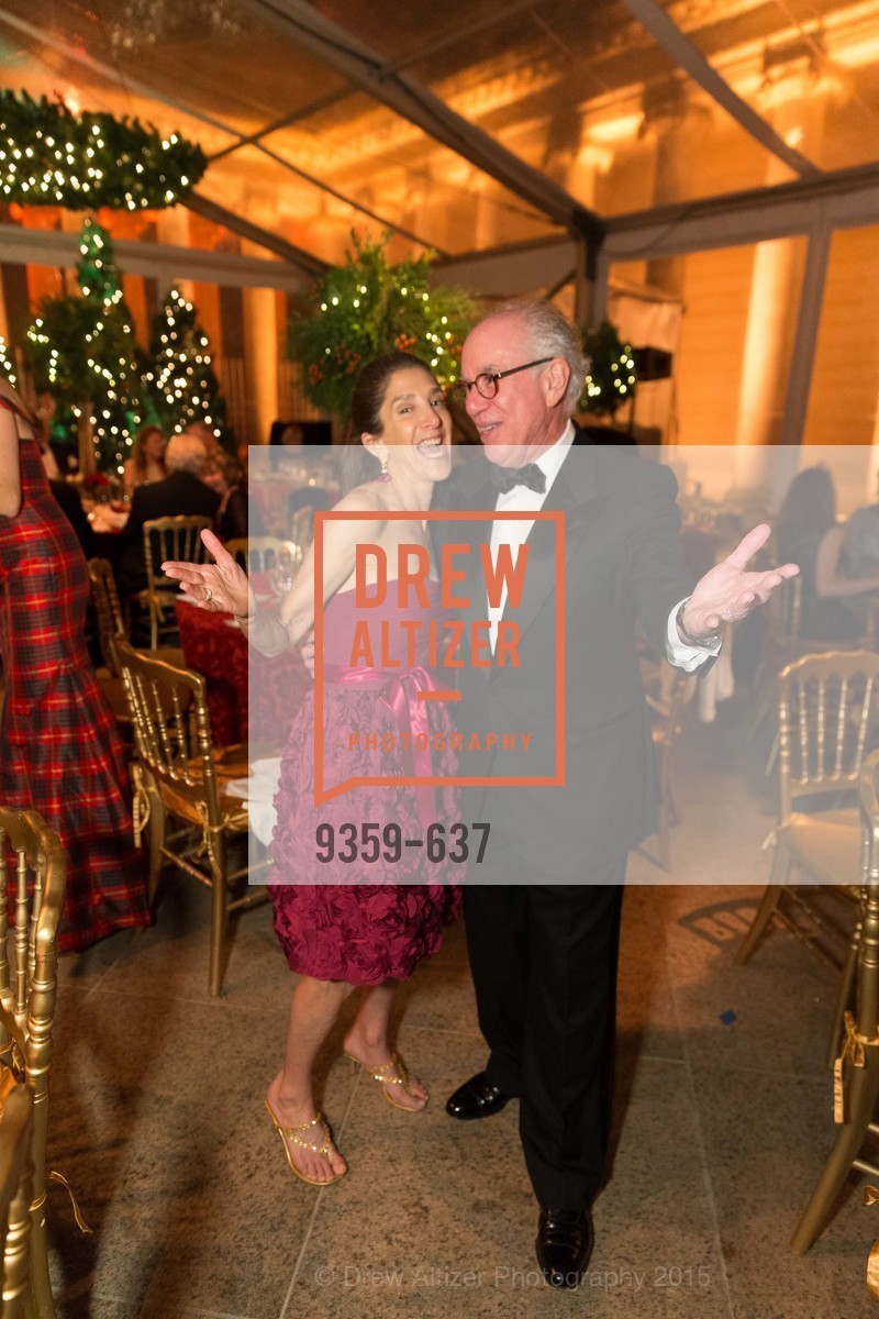 Lisa Podos, Andrew Skurman, AN ELEGANT EVENING Presented by the Fine Arts Museums of San Francisco, Legion of Honor, Court of Honor. 100 34th Ave, December 8th, 2015,Drew Altizer, Drew Altizer Photography, full-service agency, private events, San Francisco photographer, photographer california