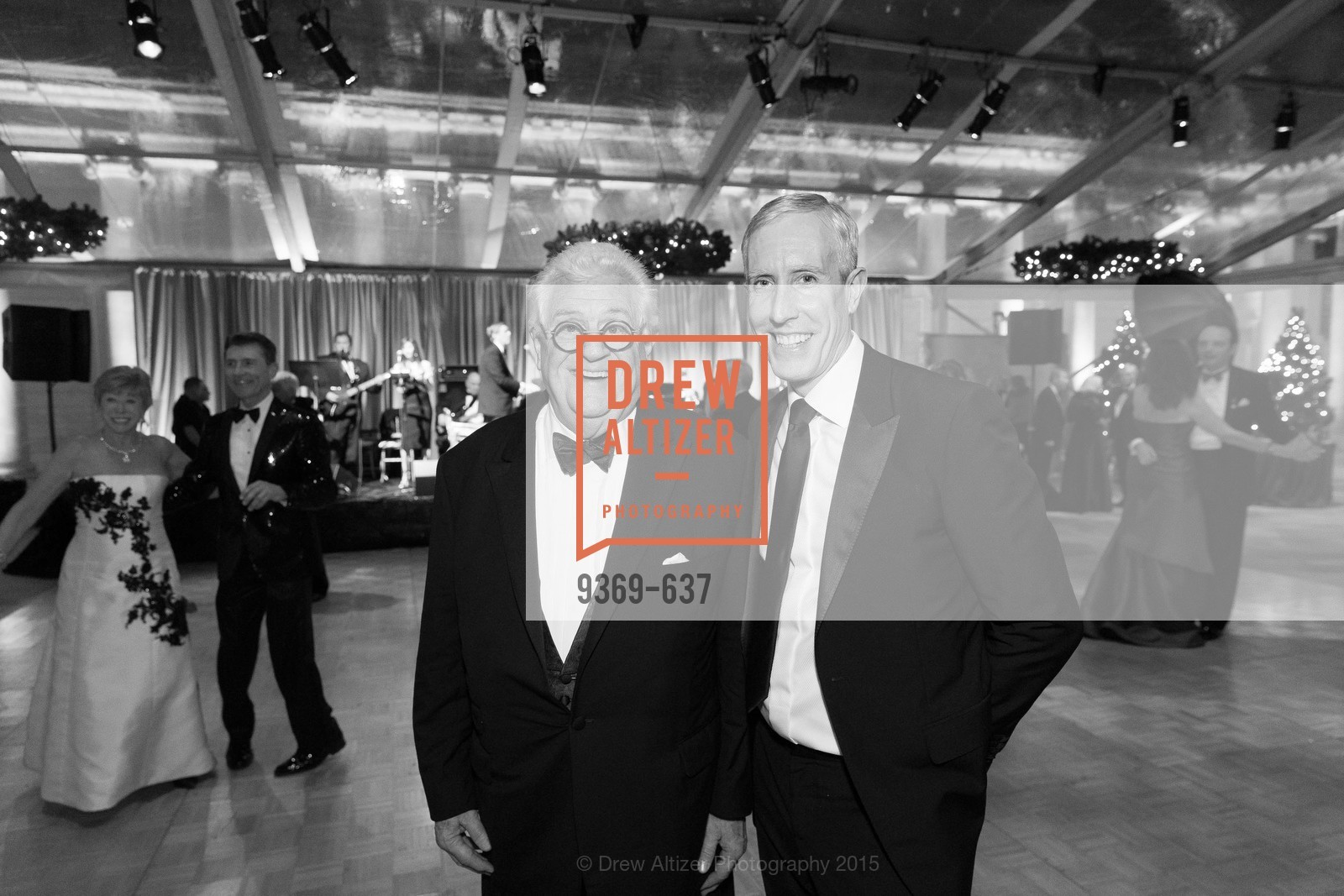 Bob Hill, Tim Whalen, AN ELEGANT EVENING Presented by the Fine Arts Museums of San Francisco, Legion of Honor, Court of Honor. 100 34th Ave, December 8th, 2015,Drew Altizer, Drew Altizer Photography, full-service agency, private events, San Francisco photographer, photographer california