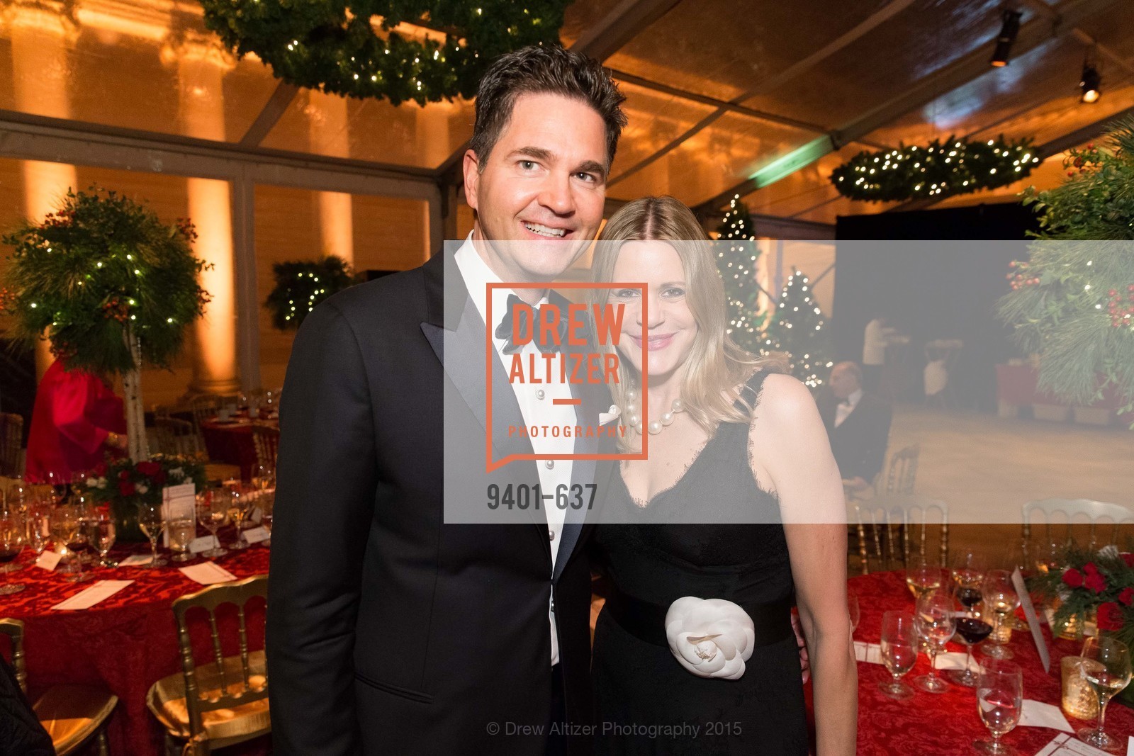 Alex Chases, Mary Beth Shimmon, AN ELEGANT EVENING Presented by the Fine Arts Museums of San Francisco, Legion of Honor, Court of Honor. 100 34th Ave, December 8th, 2015,Drew Altizer, Drew Altizer Photography, full-service agency, private events, San Francisco photographer, photographer california