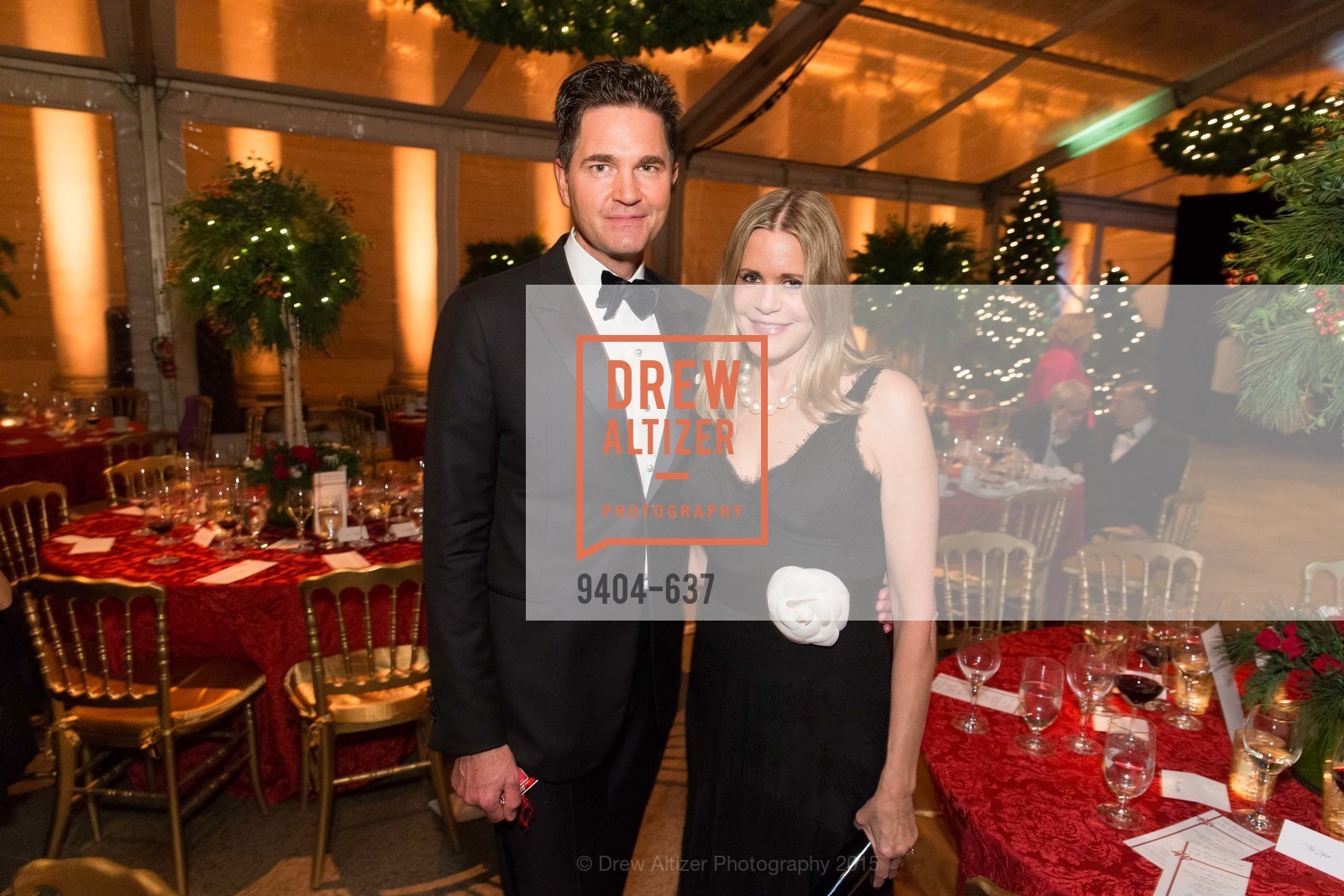 Alex Chases, Mary Beth Shimmon, AN ELEGANT EVENING Presented by the Fine Arts Museums of San Francisco, Legion of Honor, Court of Honor. 100 34th Ave, December 8th, 2015,Drew Altizer, Drew Altizer Photography, full-service agency, private events, San Francisco photographer, photographer california