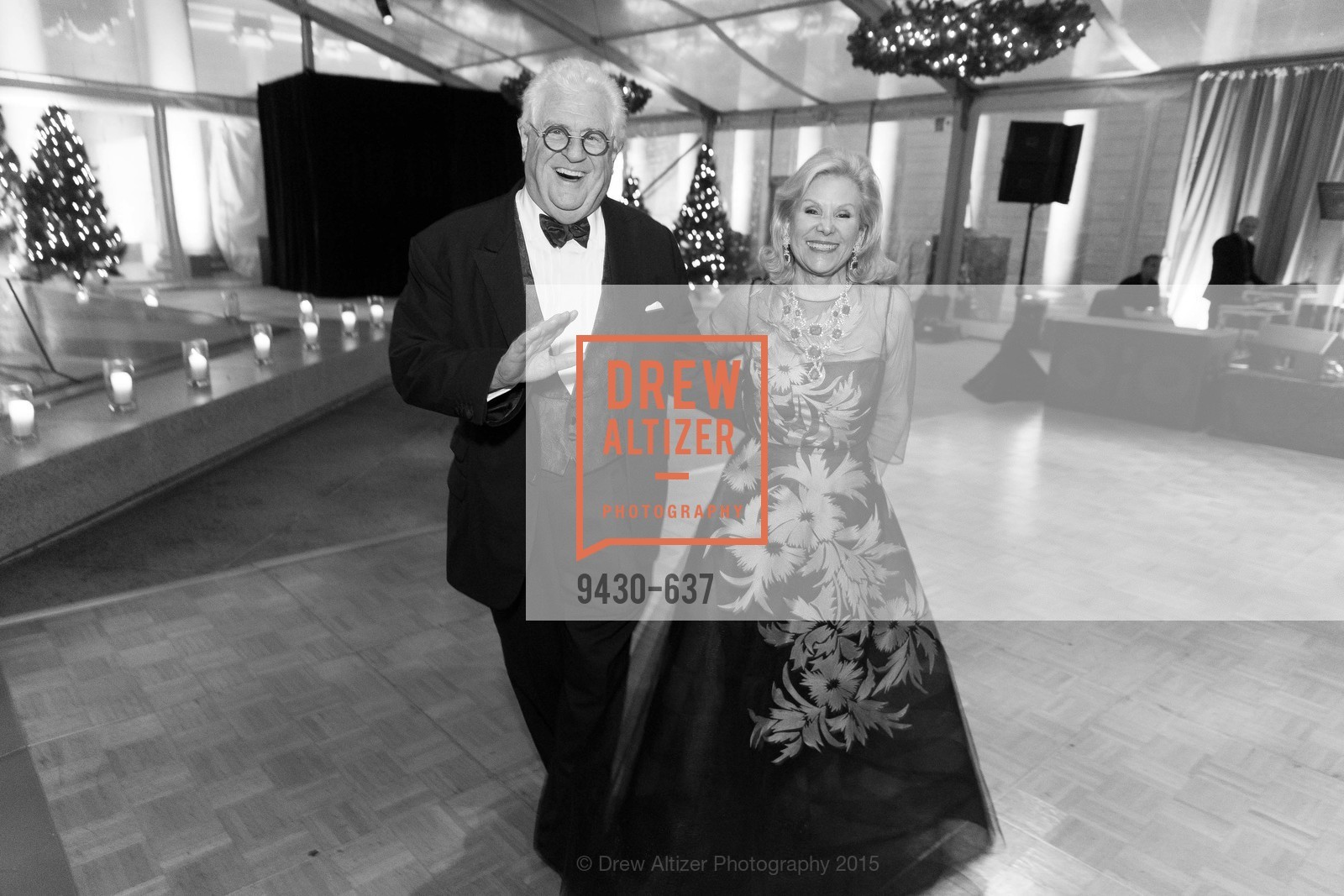 Bob Hill, Dede Wilsey, AN ELEGANT EVENING Presented by the Fine Arts Museums of San Francisco, Legion of Honor, Court of Honor. 100 34th Ave, December 8th, 2015,Drew Altizer, Drew Altizer Photography, full-service agency, private events, San Francisco photographer, photographer california