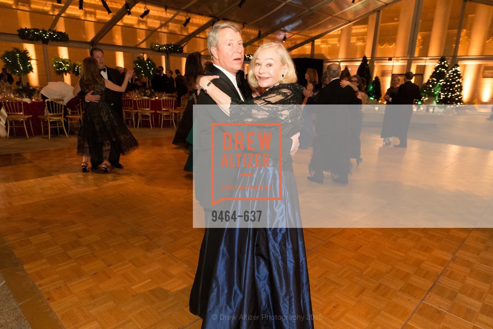Gretchen Kimball, AN ELEGANT EVENING Presented by the Fine Arts Museums of San Francisco, Legion of Honor, Court of Honor. 100 34th Ave, December 8th, 2015,Drew Altizer, Drew Altizer Photography, full-service agency, private events, San Francisco photographer, photographer california