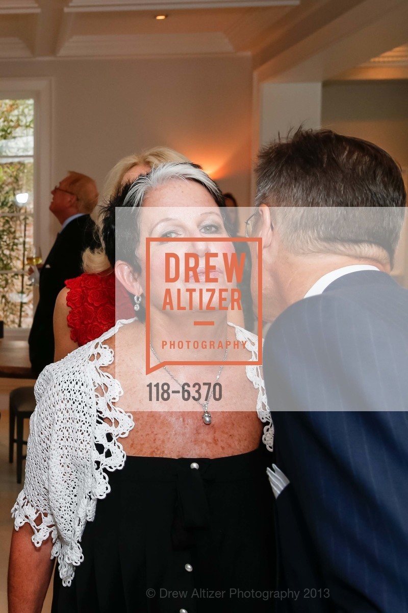 Karen Kubin, OPERA GALA Patrons Party, US, August 28th, 2013, Photo #118-6370 Karen Kubin, Photo #118-6370