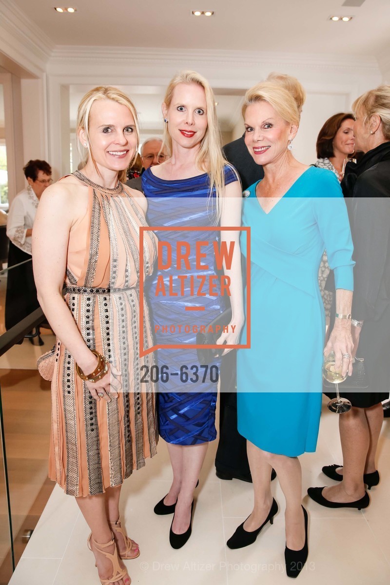 Jane Mudge, Shannon Cronan, Sandra Farris, OPERA GALA Patrons Party, US, August 28th, 2013, Photo #206-6370 Jane Mudge, Shannon Cronan, Sandra Farris, Photo #206-6370