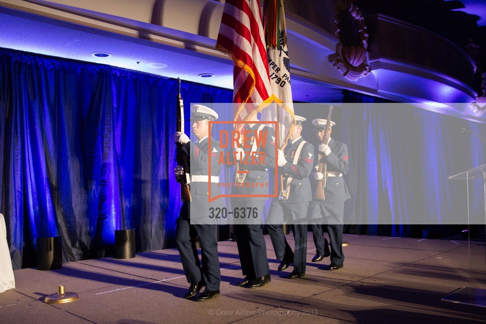 Performance, COAST GUARD FOUNDATION Presents Pacific Awards Dinner, US, April 25th, 2013, Photo #320-6376 Performance, Photo #320-6376