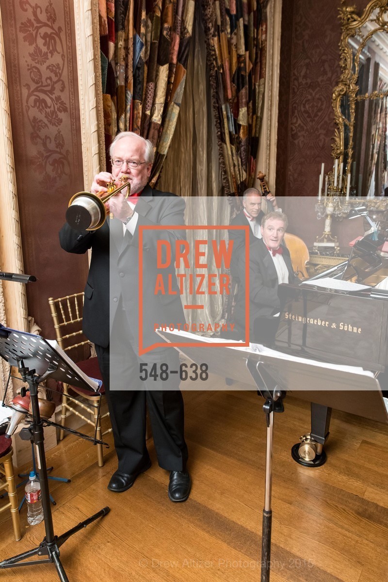 Performer, San Francisco Mayor's Office of Protocol Christmas Party, Private Residence, December 9th, 2015,Drew Altizer, Drew Altizer Photography, full-service agency, private events, San Francisco photographer, photographer california
