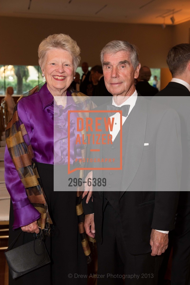 Louise Renne, Paul Renne, deYOUNG MUSEUM'S Dinner to Celebrate new Director Colin B. Bailey, US, June 12th, 2013, Photo #296-6389 Louise Renne, Paul Renne, Photo #296-6389