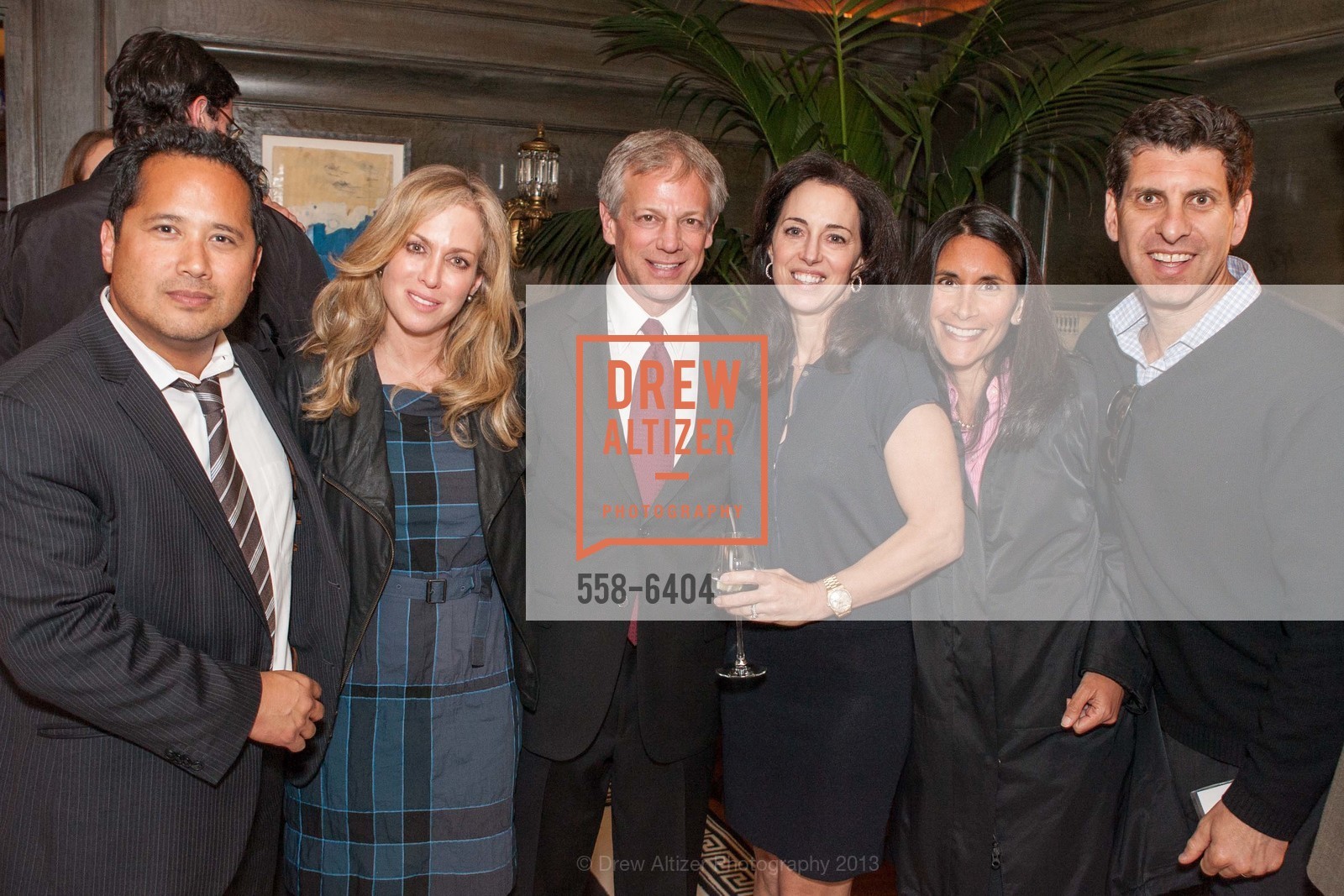 Felix Carbullido, Michele Fisher, Kat Carbullido, Maria Schwartz, Peter Schwartz, An Evening With WildAid, US, April 25th, 2013, Photo #558-6404 Felix Carbullido, Michele Fisher, Kat Carbullido, Maria Schwartz, Peter Schwartz, Photo #558-6404