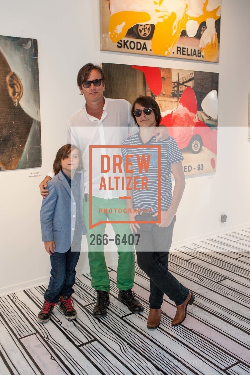 Holleder Novotratz, Bob Novogratz, Robert Breaker, OUTER SPACE Art Gallery Opening, US, July 13th, 2013, Photo #266-6407 Holleder Novotratz, Bob Novogratz, Robert Breaker, Photo #266-6407