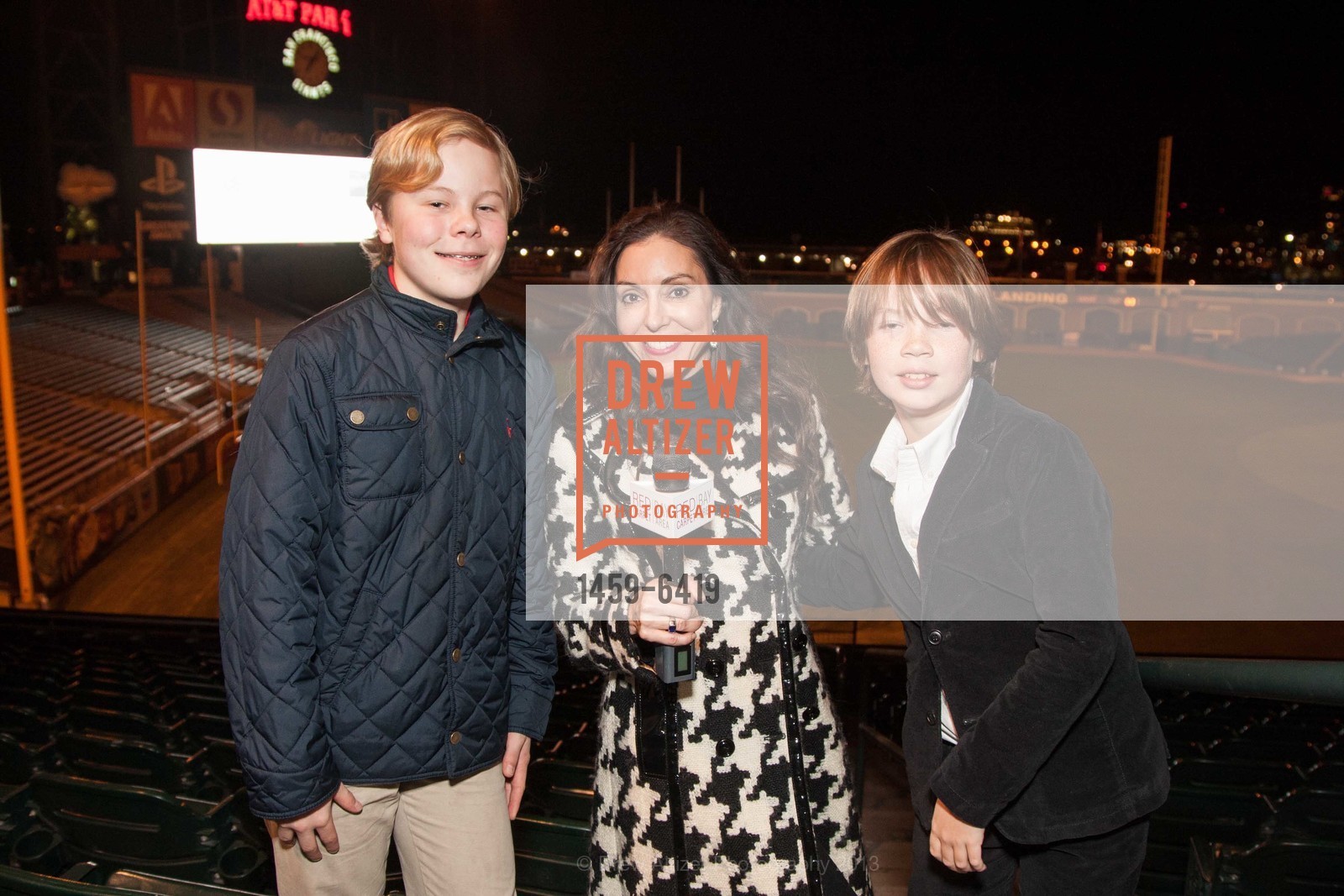 Sean Patrick Cronan, Marybeth Lamotte, Frankie Duryea, Holiday Heroes 2013, US, December 9th, 2013, Photo #1459-6419 Sean Patrick Cronan, Marybeth Lamotte, Frankie Duryea, Photo #1459-6419