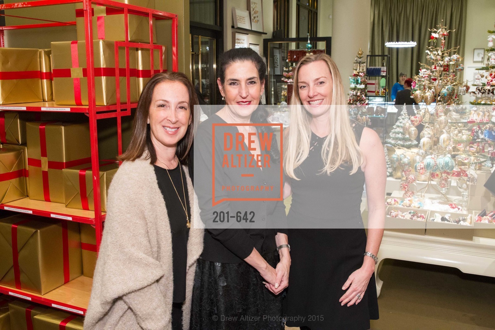 Beth Brenner, Claudia Hollingsworth, Megan Toohey, Private Holiday Shopping Night presented by Gump's and Domino magazine, Gump's. 135 Post Street, December 10th, 2015, Photo #201-642 Beth Brenner, Claudia Hollingsworth, Megan Toohey, Photo #201-642