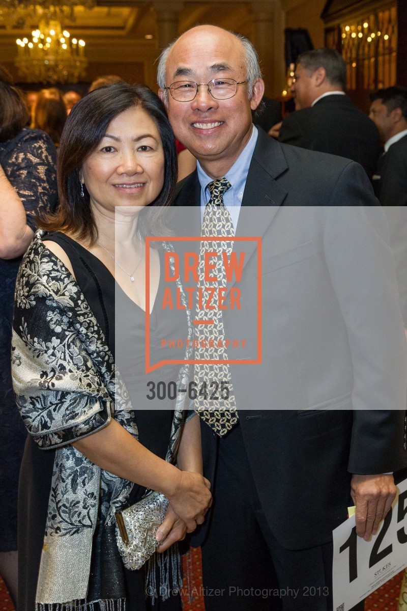Evelyn Lee, Francis Lee, ReSURGE INTERNATIONAL'S Transformation Gala, US, November 9th, 2013, Photo #300-6425 Evelyn Lee, Francis Lee, Photo #300-6425