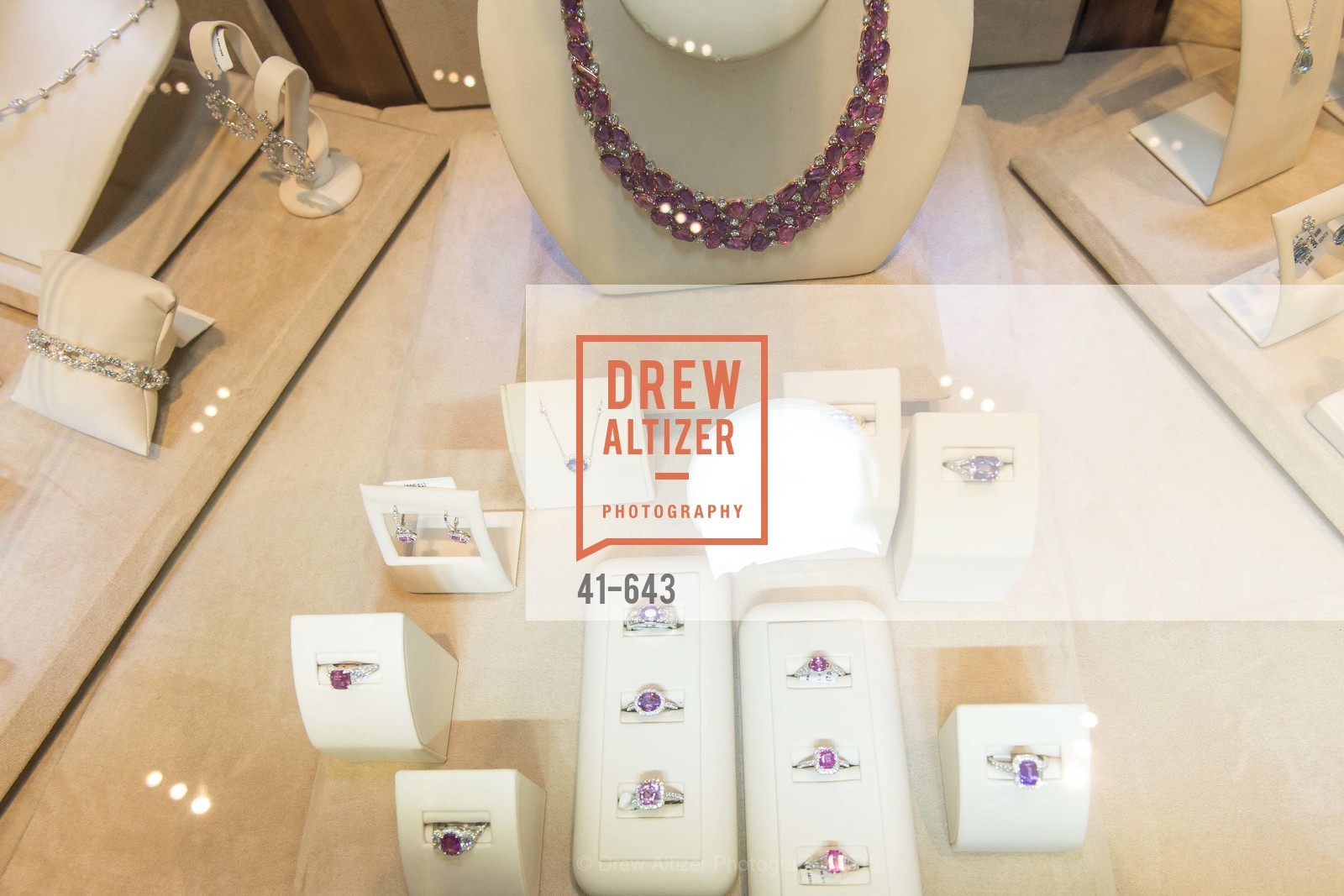 Atmosphere, Shreve & Co & Holiday Event, Shreve & Co. 329 Stanford Shopping Center, December 10th, 2015,Drew Altizer, Drew Altizer Photography, full-service agency, private events, San Francisco photographer, photographer california