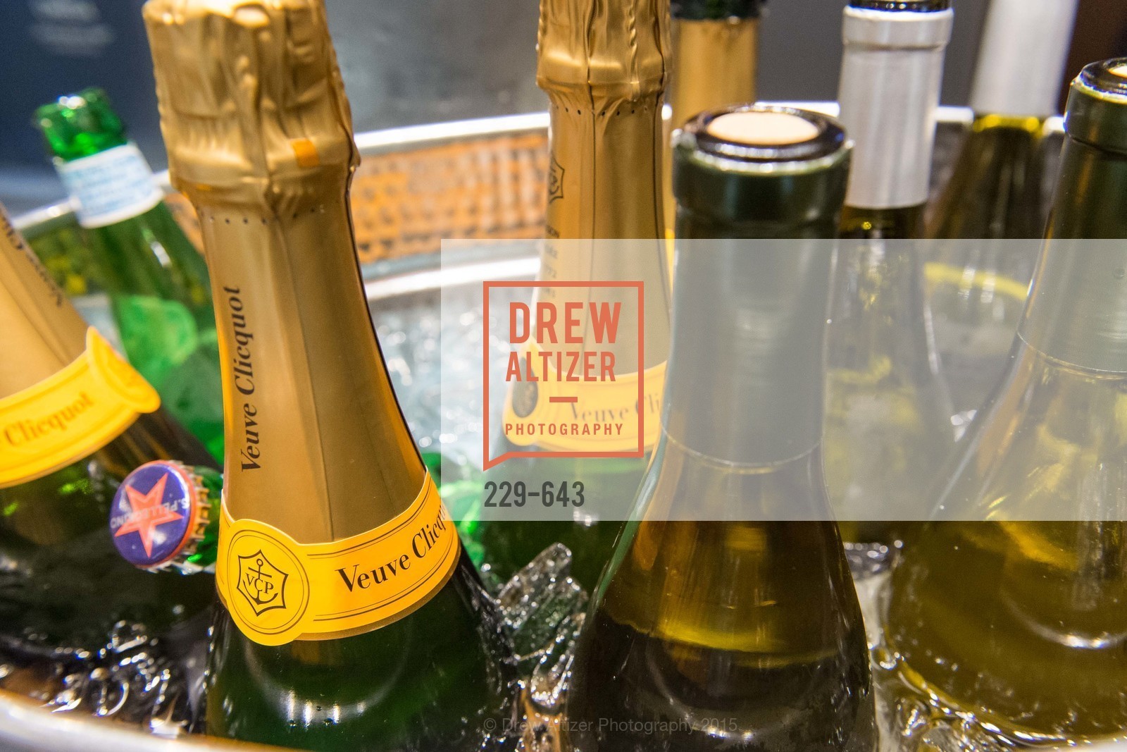 Atmosphere, Shreve & Co & Holiday Event, Shreve & Co. 329 Stanford Shopping Center, December 10th, 2015,Drew Altizer, Drew Altizer Photography, full-service agency, private events, San Francisco photographer, photographer california