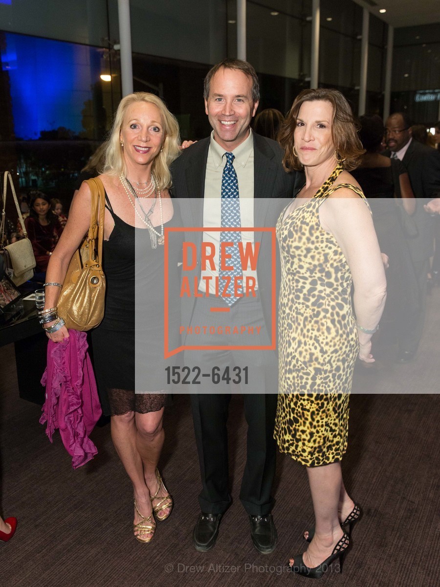 Judy Holm, Chip Zecker, Maria Quiros, THIS OLD BAG: The Power of the Purse, US, October 18th, 2013, Photo #1522-6431 Judy Holm, Chip Zecker, Maria Quiros, Photo #1522-6431