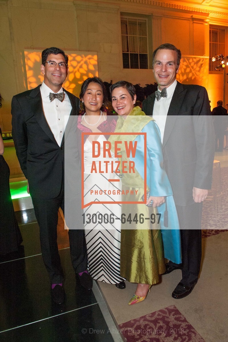 Raj Venkatesan, Soo Venkatesan, Sheila Shroeter, Jason Phillips, Photo #130906-6446-97