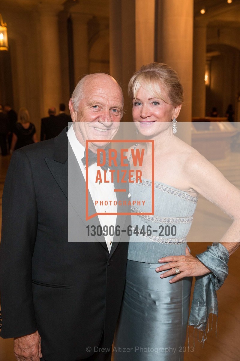 Joe Betz, Marion Olin, SF OPERA 2013 Gala: The Garden of Good & Evil - After Party, US, September 6th, 2013, Photo #130906-6446-200 Joe Betz, Marion Olin, Photo #130906-6446-200