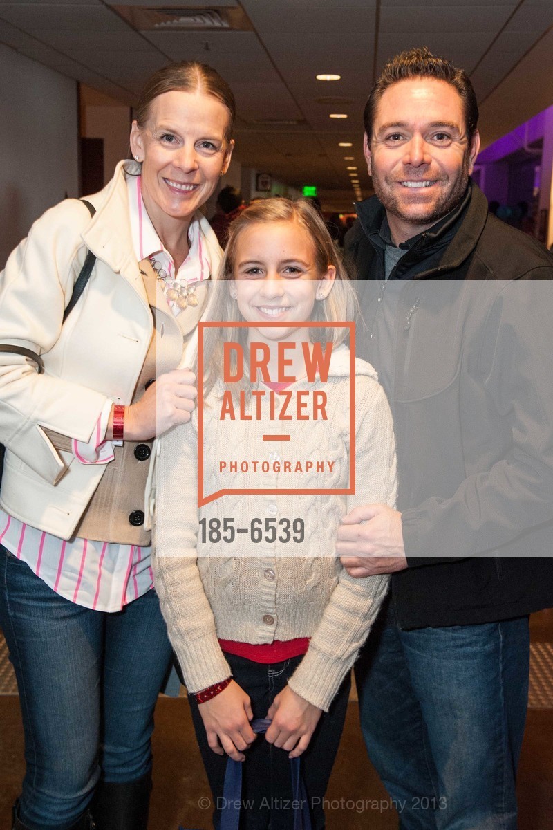 Natalie Purdue, Sarah Purdue, Matt Purdue, WENDER WEIS FOUNDATION FOR CHILDREN Presents Holiday Heroes 2013, US, December 9th, 2013, Photo #185-6539 Natalie Purdue, Sarah Purdue, Matt Purdue, Photo #185-6539