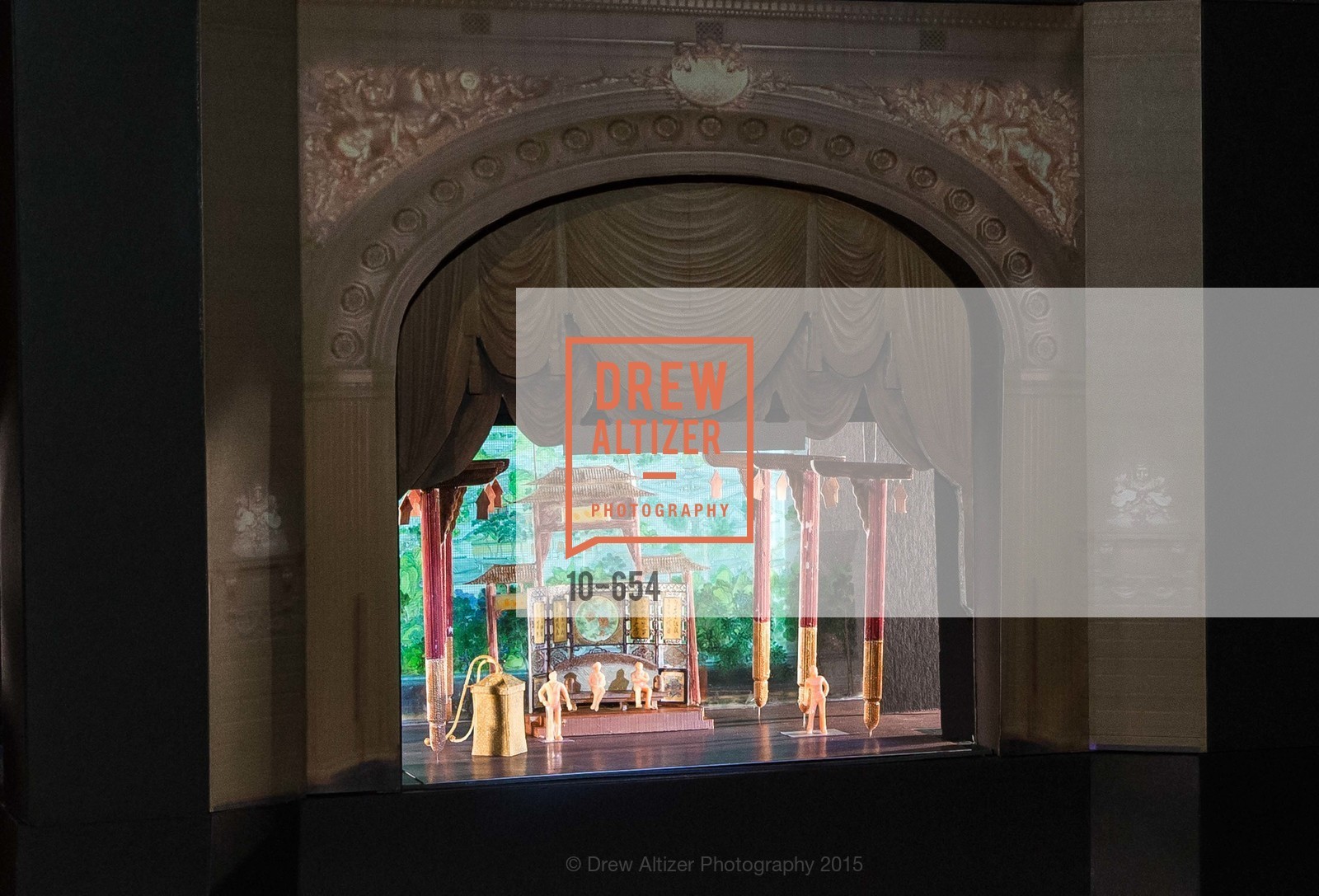 Atmosphere, San Francisco Opera Celebrates
