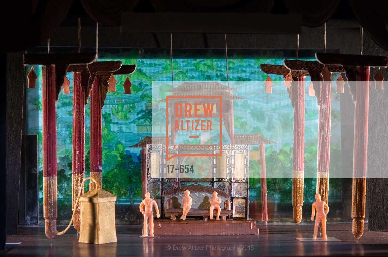 Atmosphere, San Francisco Opera Celebrates