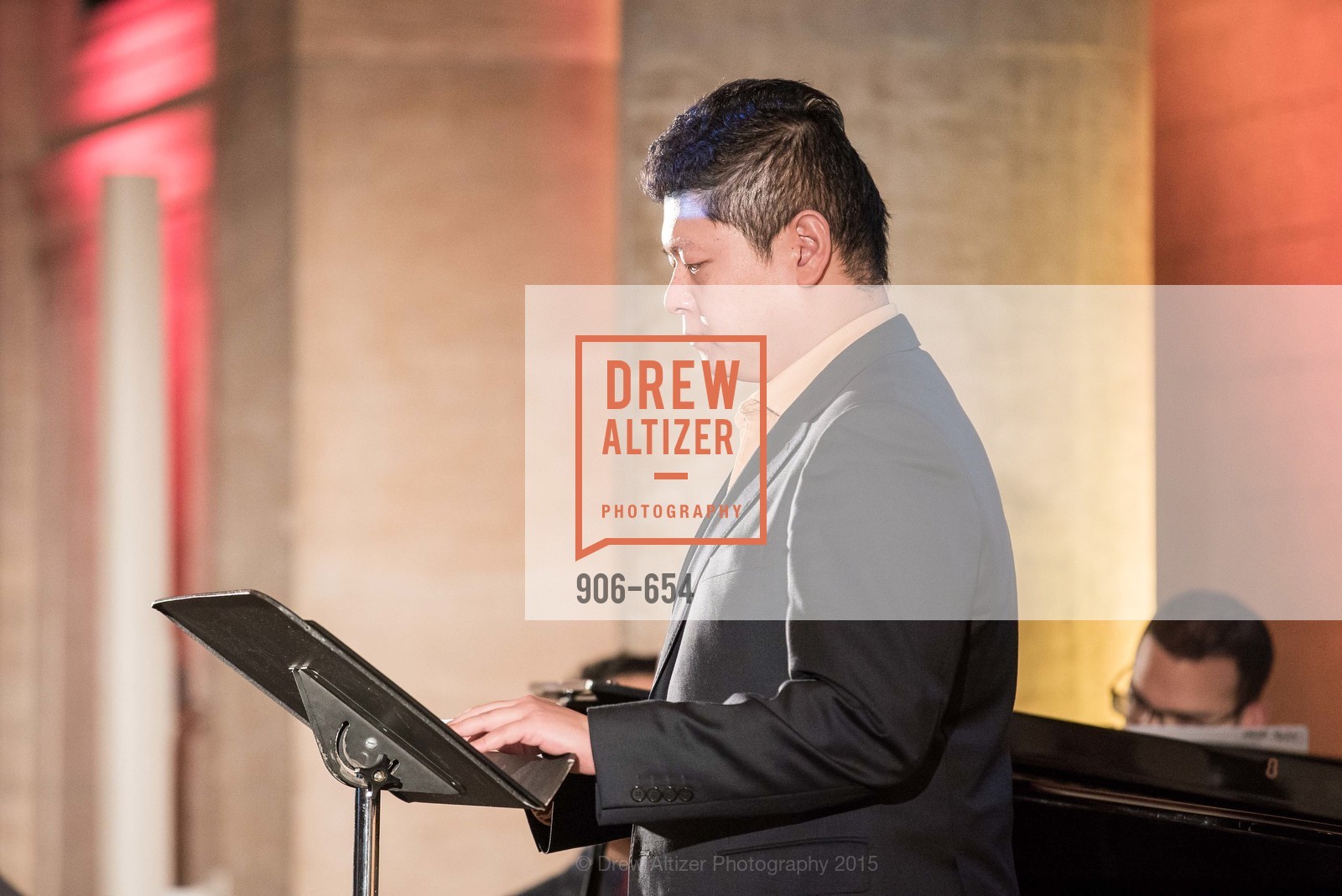 Extras, San Francisco Opera Celebrates