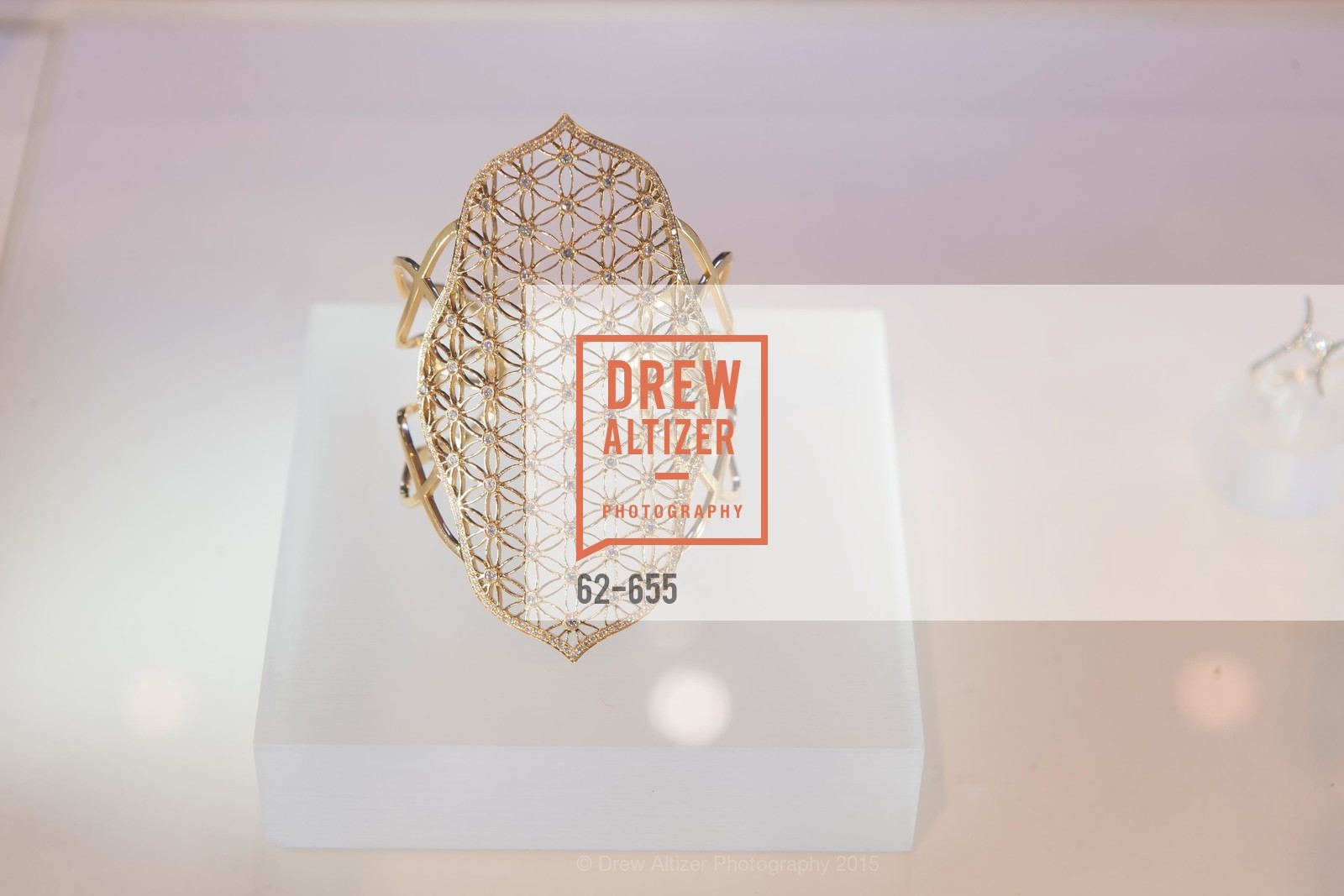 Atmosphere, Silver Belles Soirée at Stuart Moore, Stuart Moore Gallery of Designer Jewelry. 1898 Union Street, December 17th, 2015