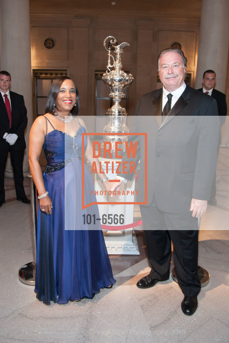 Tavia Barnes, Alan Sankin, PwC's Client and Community Appreciation Dinner to Celebrate the Cup, US, September 7th, 2013, Photo #101-6566 Tavia Barnes, Alan Sankin, Photo #101-6566