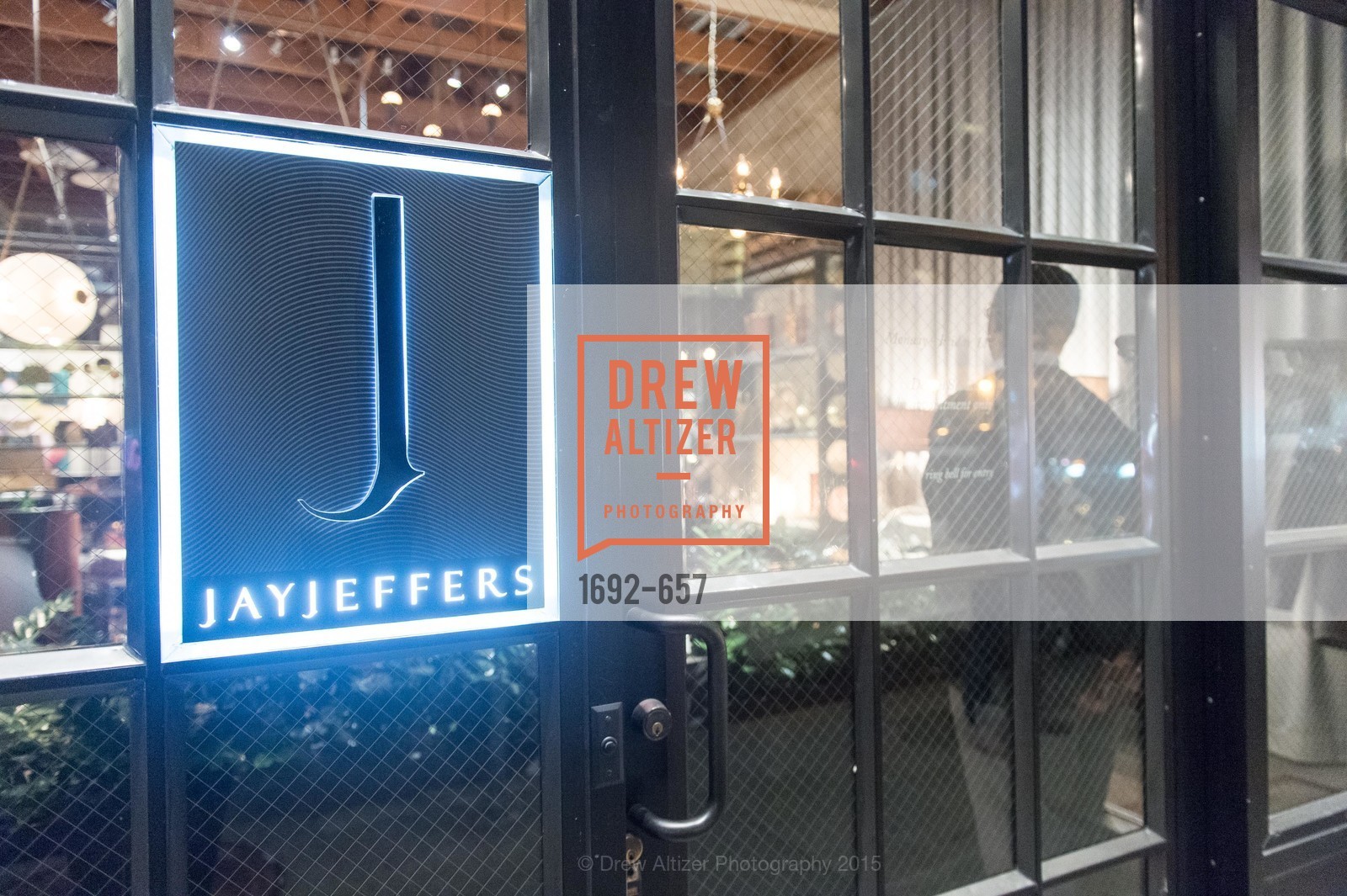 Atmosphere, DDG Holiday Party, Jay Jeffers. 1035 Post St, December 16th, 2015,Drew Altizer, Drew Altizer Photography, full-service agency, private events, San Francisco photographer, photographer california