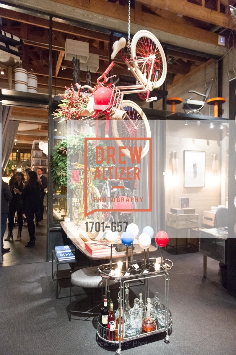 Atmosphere, DDG Holiday Party, Jay Jeffers. 1035 Post St, December 16th, 2015,Drew Altizer, Drew Altizer Photography, full-service agency, private events, San Francisco photographer, photographer california