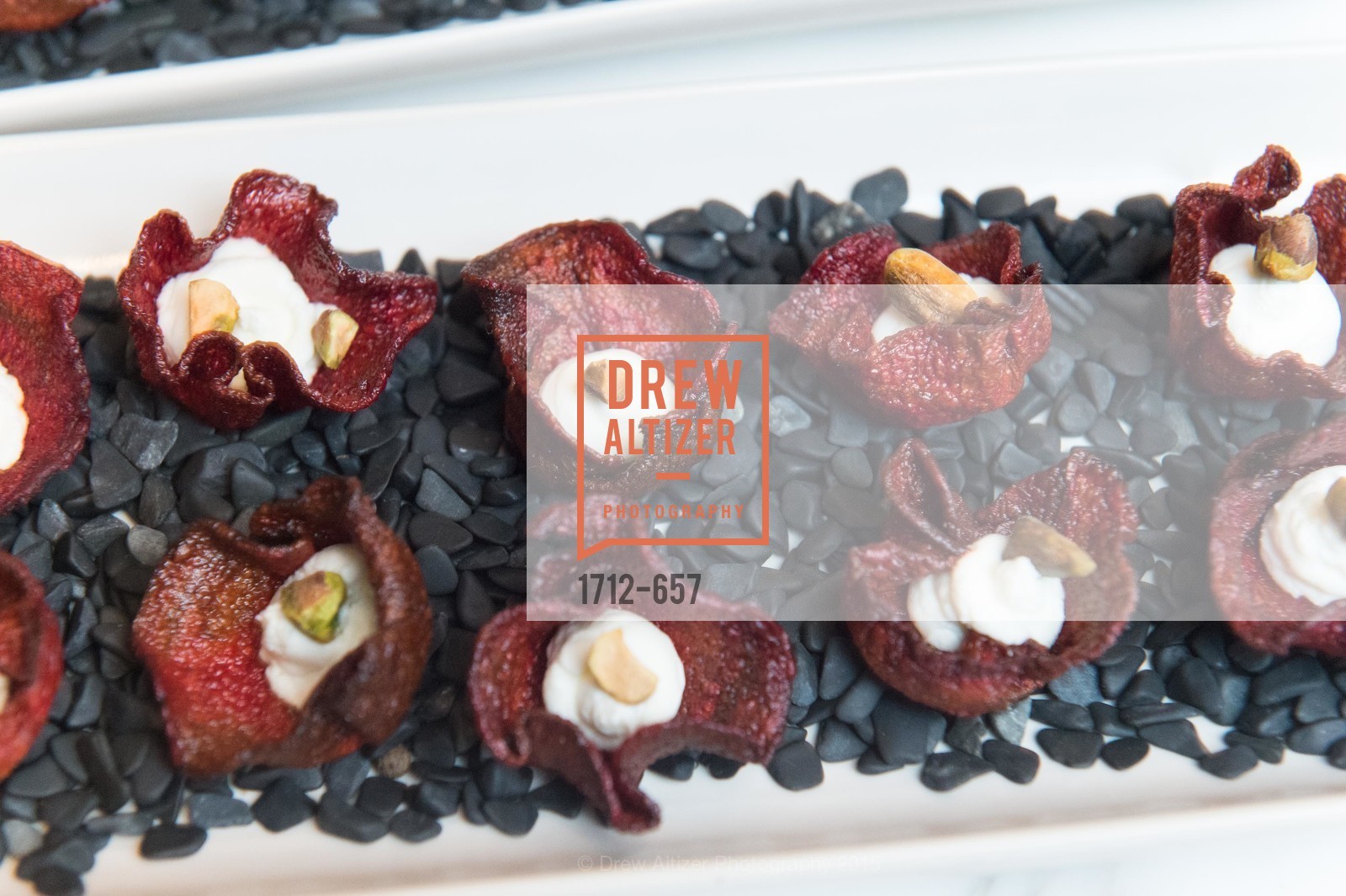 Atmosphere, DDG Holiday Party, Jay Jeffers. 1035 Post St, December 16th, 2015,Drew Altizer, Drew Altizer Photography, full-service agency, private events, San Francisco photographer, photographer california