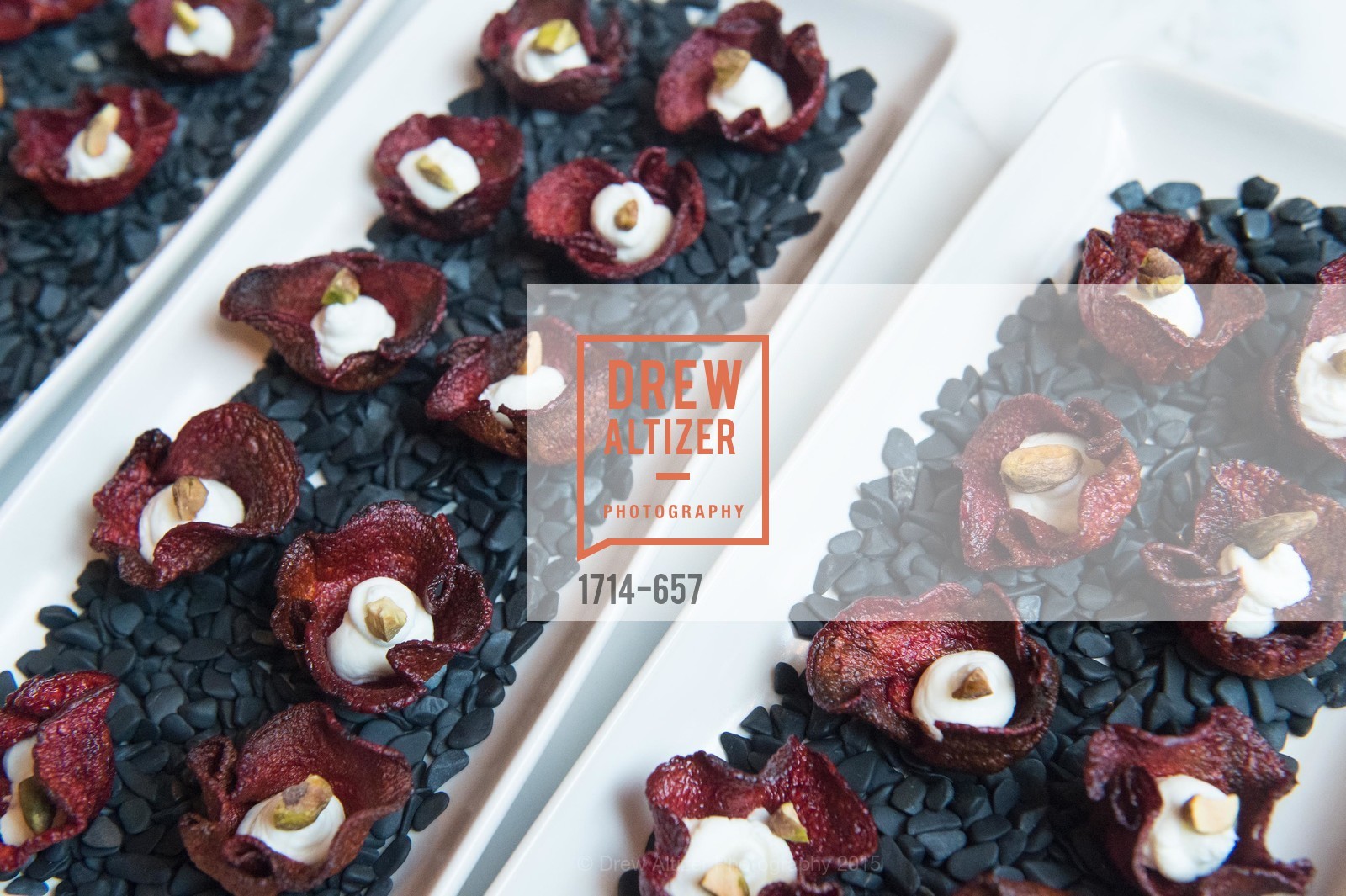 Atmosphere, DDG Holiday Party, Jay Jeffers. 1035 Post St, December 16th, 2015,Drew Altizer, Drew Altizer Photography, full-service agency, private events, San Francisco photographer, photographer california