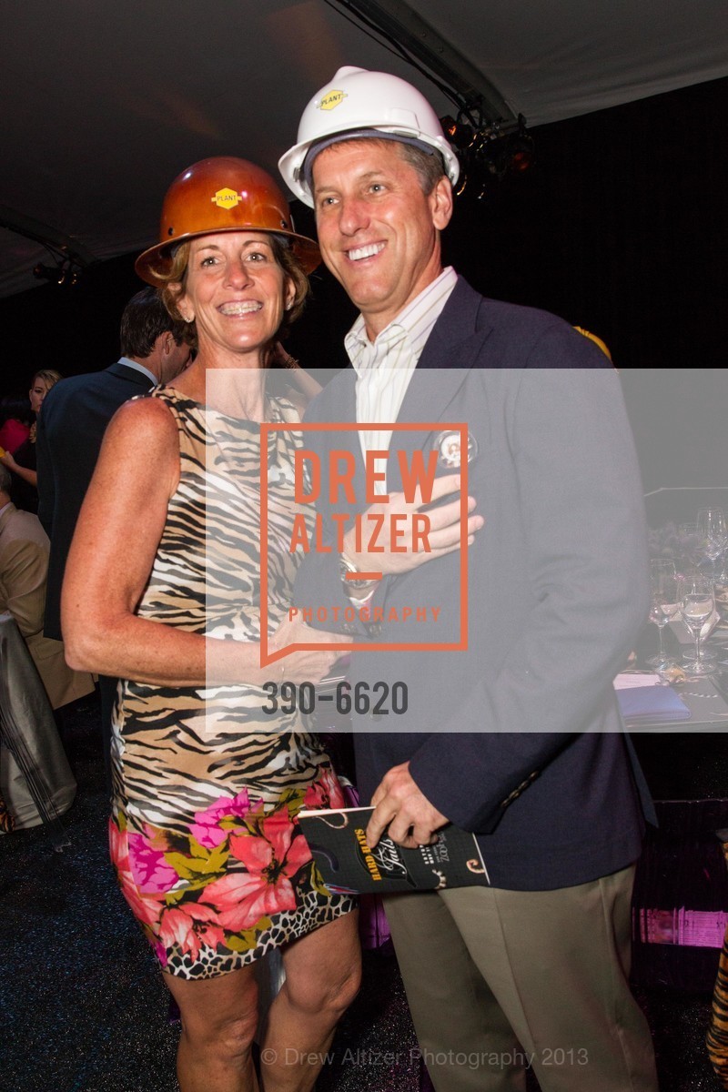 Tracy Powell, Brad Powell, ZooFest 2013 Hard Hat & Tails, US, May 11th, 2013, Photo #390-6620 Tracy Powell, Brad Powell, Photo #390-6620