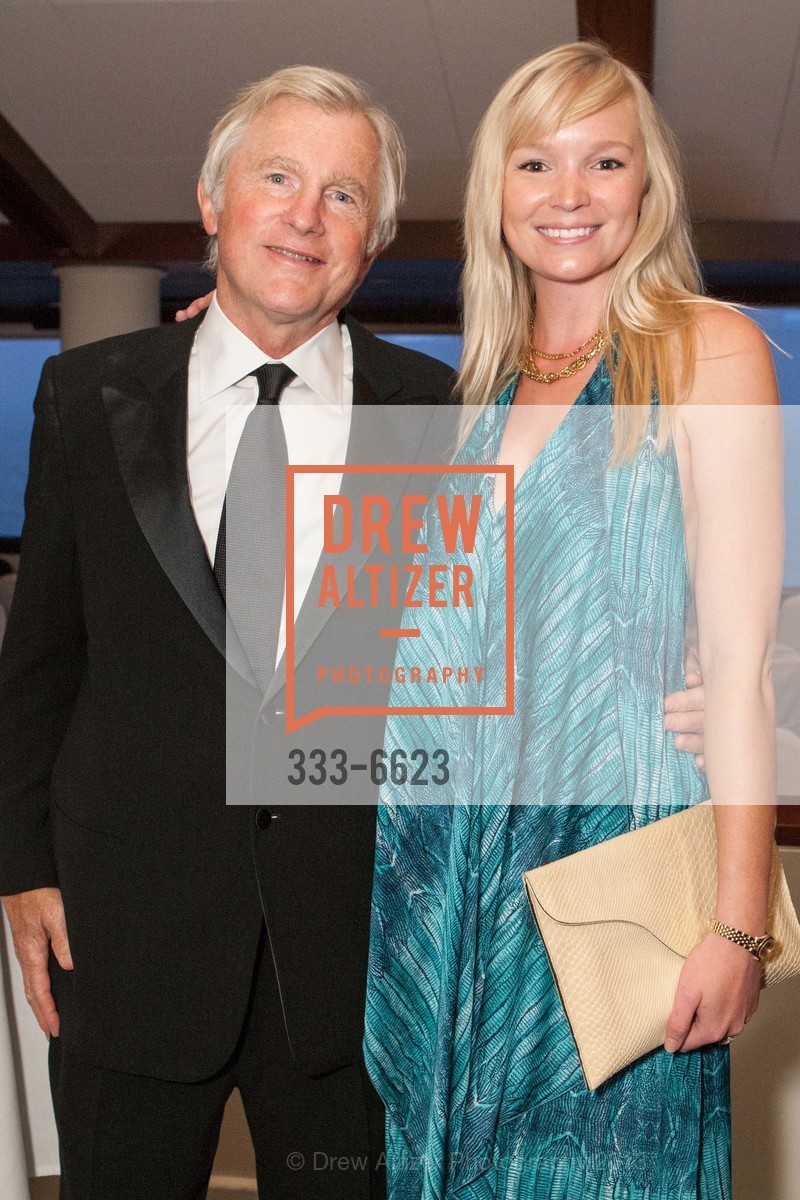 David Shaw, Brittany Stockman, 2013 BAL DE LA MER and SeaKeeper Award Presentation, US, September 9th, 2013, Photo #333-6623 David Shaw, Brittany Stockman, Photo #333-6623