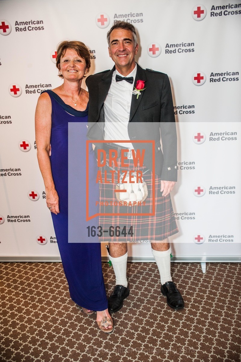 Marion McGregor, George McGregor, 2013 RED CROSS Petals of Hope Gala, US, May 4th, 2013, Photo #163-6644 Marion McGregor, George McGregor, Photo #163-6644
