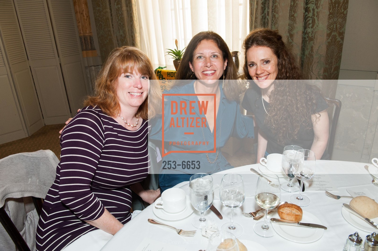 Carolyn Mannon, Heidi Cooper, Anne-Marie Fowler, Burke's Alumnae Luncheon, US, April 26th, 2013, Photo #253-6653 Carolyn Mannon, Heidi Cooper, Anne-Marie Fowler, Photo #253-6653
