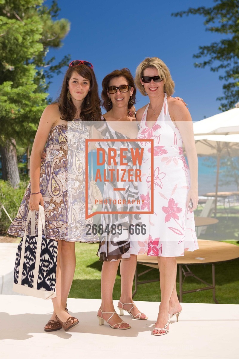 Kendall Warson, Tracey Warson, Lisa Roberts, League to Save Lake Tahoe Presents Oscar de la Renta 2008 Fashion Show, Incline Village. Private Residence, August 5th, 2008, Photo #268489-666 Kendall Warson, Tracey Warson, Lisa Roberts, Photo #268489-666