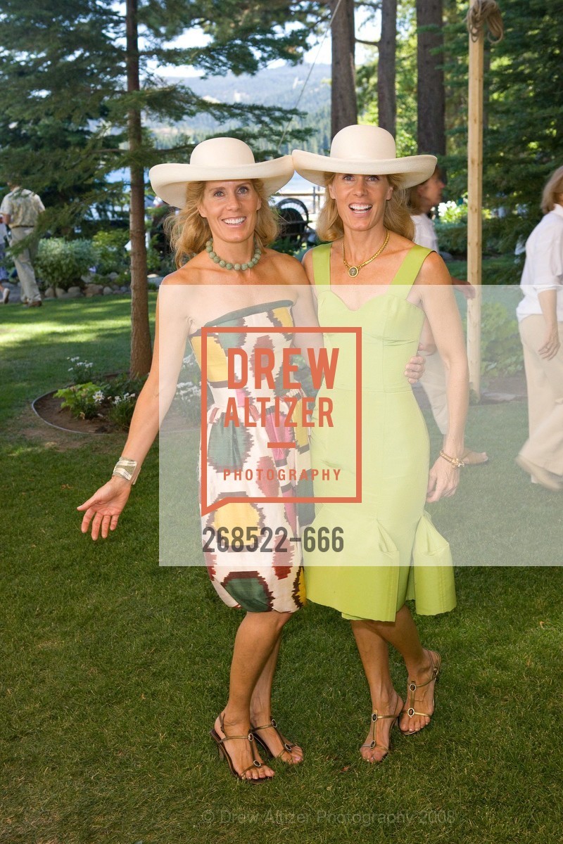 Annie Laurie Smith, Amy Smith, League to Save Lake Tahoe Presents Oscar de la Renta 2008 Fashion Show, Incline Village. Private Residence, August 5th, 2008, Photo #268522-666 Annie Laurie Smith, Amy Smith, Photo #268522-666