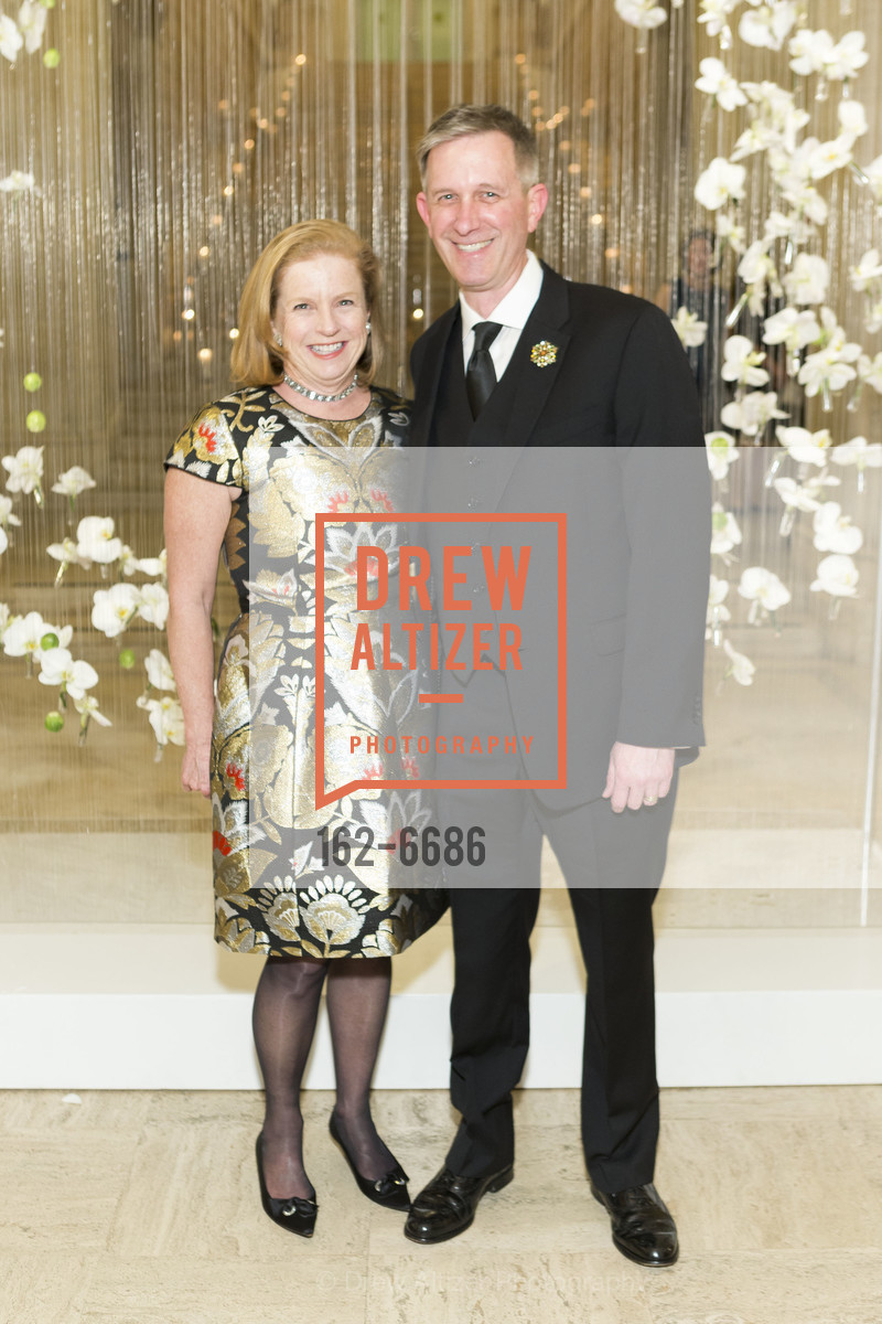 Nancy Saxon, Greg Hunt, Asian Art Museum Gala 2018, Asian Art Museum. 200 Larkin St, Photo #162-6686 Nancy Saxon, Greg Hunt, Photo #162-6686