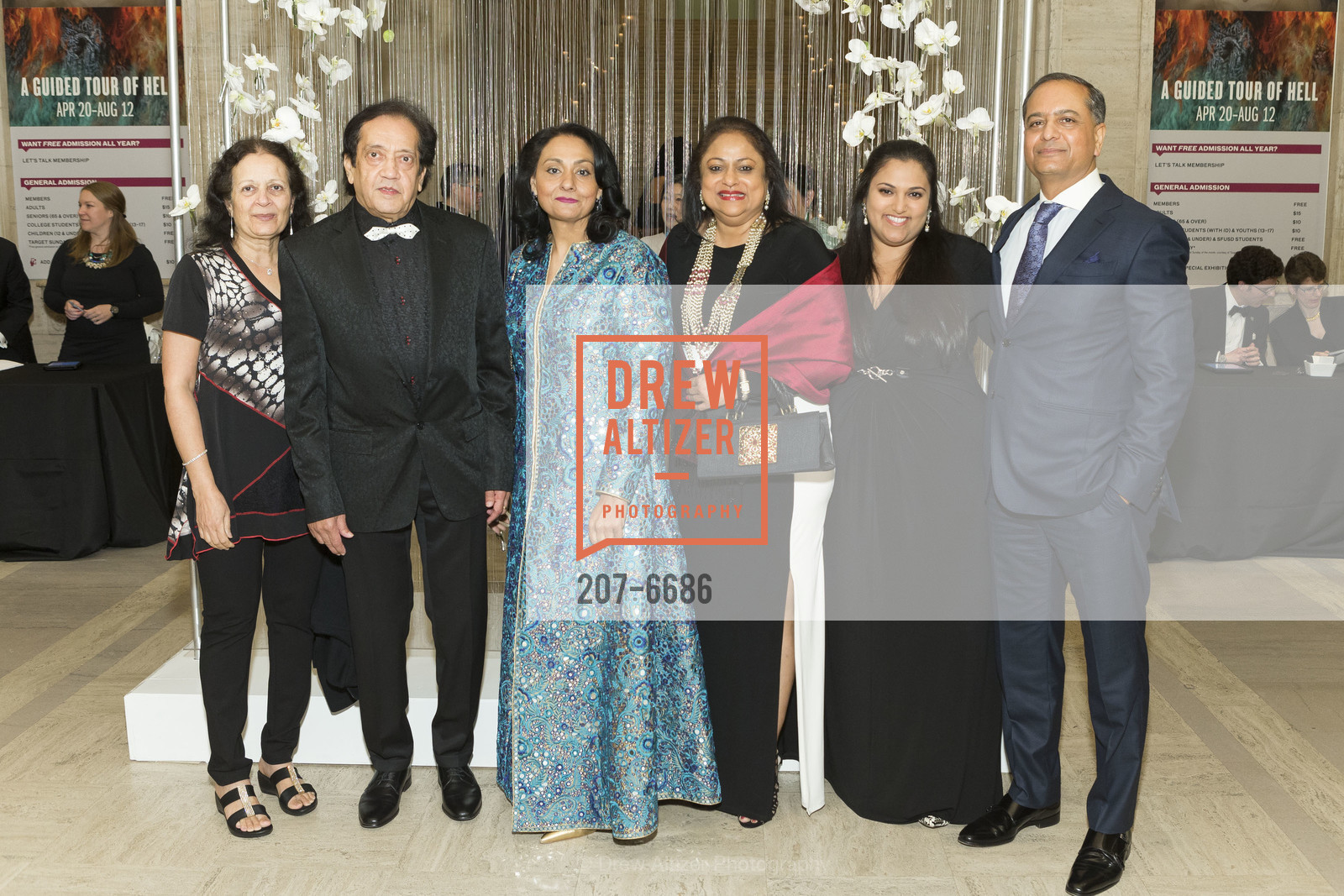 Vijaya Malavalli, Kumar Malavalli, Swati Advani, Priyanka Advani, Rohini Vashist, Rajesh Vashist, Asian Art Museum Gala 2018, Asian Art Museum. 200 Larkin St, Photo #207-6686 Vijaya Malavalli, Kumar Malavalli, Swati Advani, Priyanka Advani, Rohini Vashist, Rajesh Vashist, Photo #207-6686