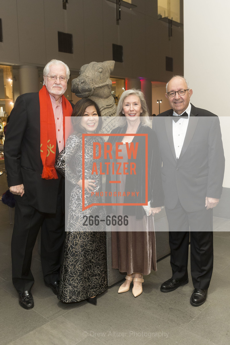 Joseph Codchett, Nishinura, Barbara Ruvolo, Ignazio Ruvolo, Asian Art Museum Gala 2018, Asian Art Museum. 200 Larkin St, Photo #266-6686 Joseph Codchett, Nishinura, Barbara Ruvolo, Ignazio Ruvolo, Photo #266-6686