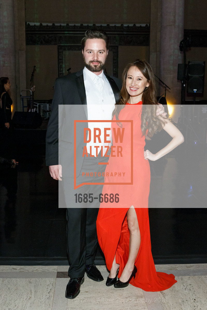 Brad Kratonis, Shanshan Fu, Photo #1685-6686