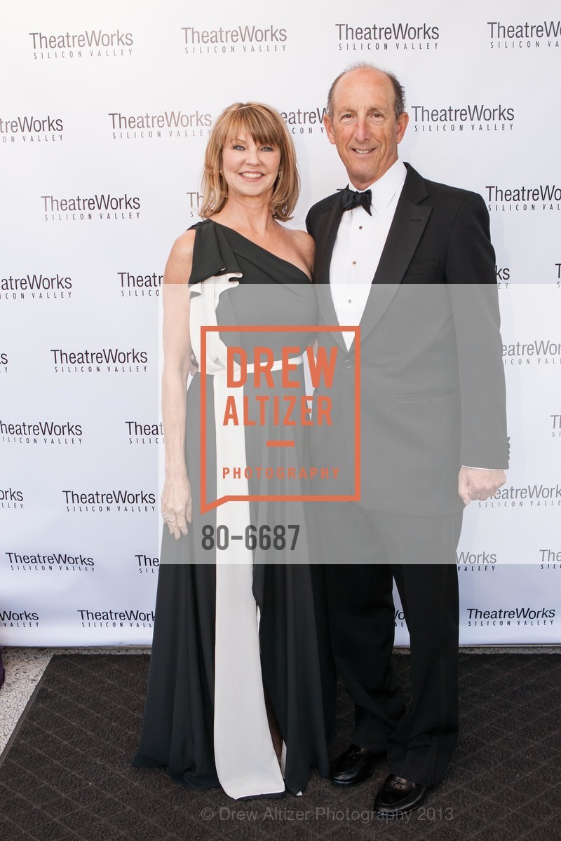 Holly Ward, Scott Spector, THEATREWorks Honors OLD, US, June 15th, 2013, Photo #80-6687 Holly Ward, Scott Spector, Photo #80-6687