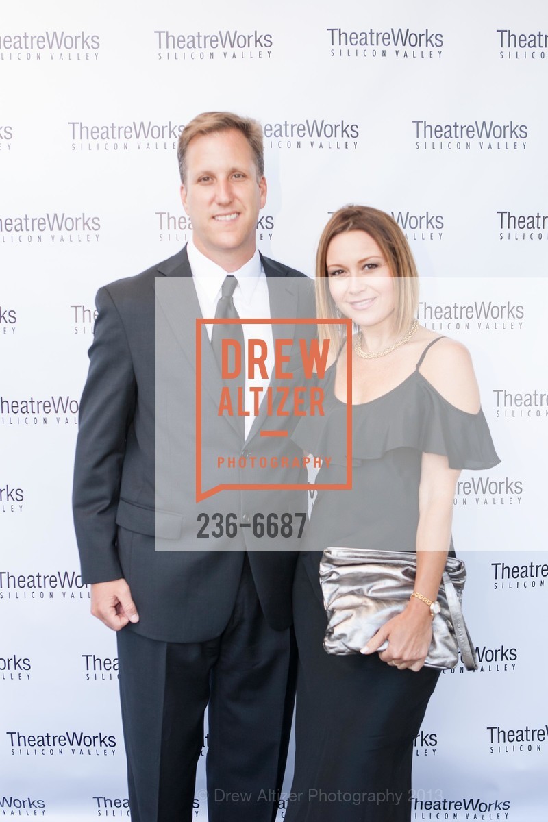Clay Stevens, Nikki Michelini, THEATREWorks Honors OLD, US, June 15th, 2013, Photo #236-6687 Clay Stevens, Nikki Michelini, Photo #236-6687