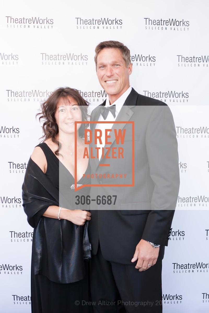 Simona Katcher, Joshua McGinn, THEATREWorks Honors OLD, US, June 15th, 2013, Photo #306-6687 Simona Katcher, Joshua McGinn, Photo #306-6687