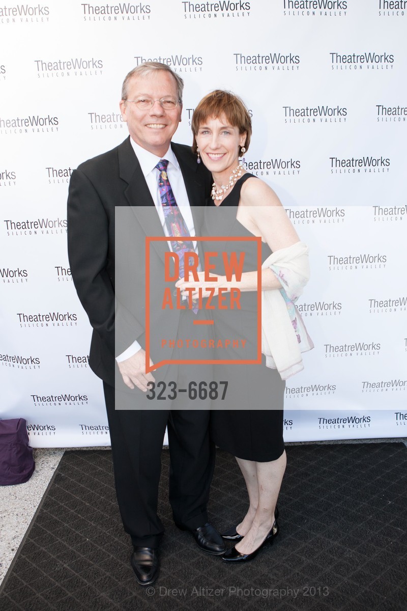 Dennis DeBroeck, Nancy Heinen, THEATREWorks Honors OLD, US, June 15th, 2013, Photo #323-6687 Dennis DeBroeck, Nancy Heinen, Photo #323-6687
