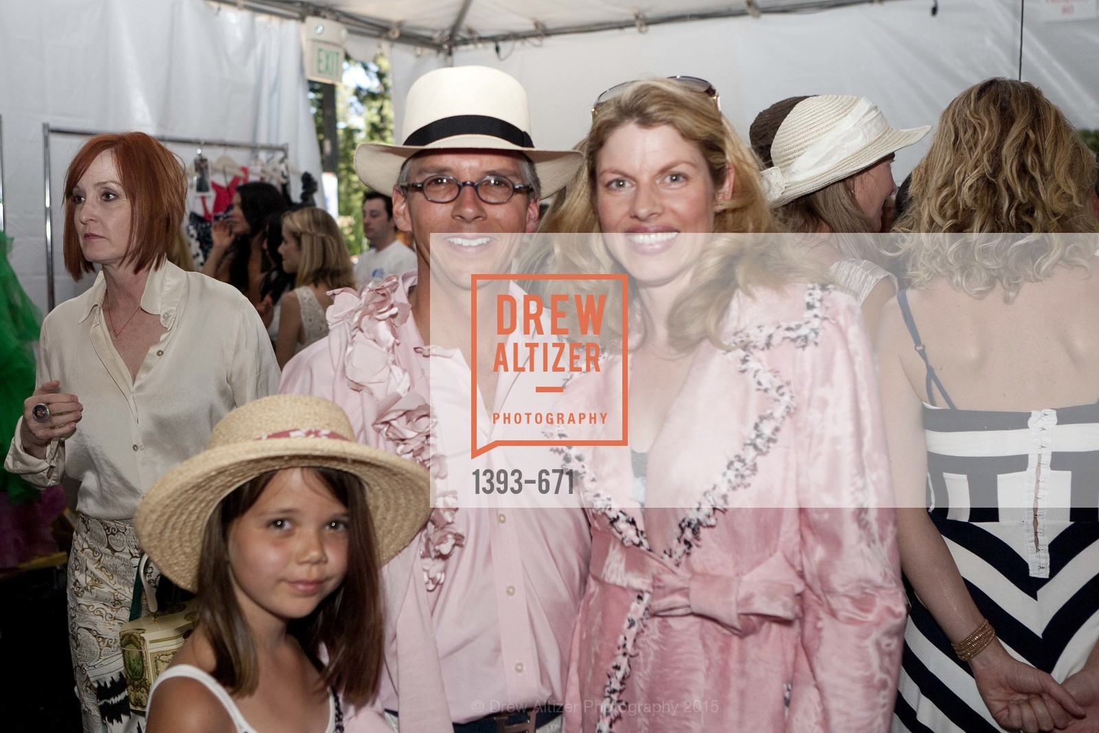 Bill Hayward, Adriana Hayward, Hannah Hayward, League to Save Lake Tahoe Presents Oscar de la Renta 2011 Fashion Show, Incline Village, December 22nd, 2015, Photo #1393-671 Bill Hayward, Adriana Hayward, Hannah Hayward, Photo #1393-671
